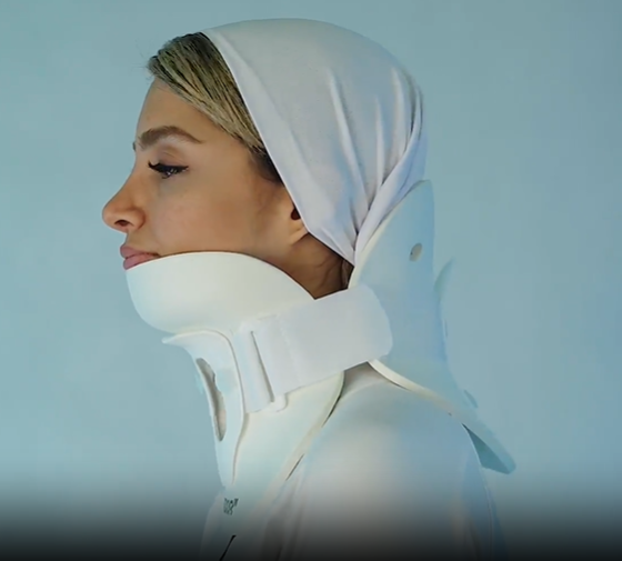 گردن بند طبی فیلادلفیا(نای باز) آدور M